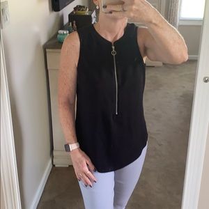Apt 9 sleeveless zipper front blouse